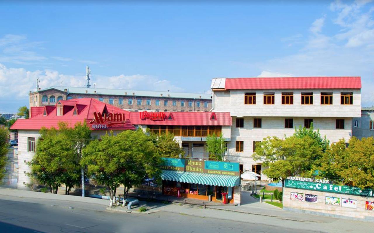 Aratta Hotel Argavand Exteriér fotografie
