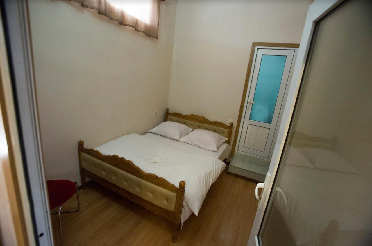 Aratta Hotel Argavand Exteriér fotografie