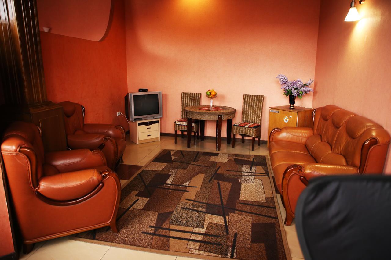 Aratta Hotel Argavand Exteriér fotografie